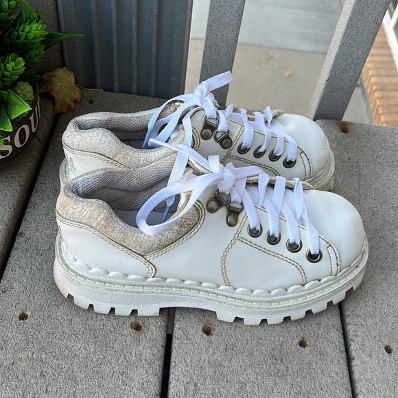 Soda Vintage’90 White Platform and Chunky Shoes Y2K - Picture 3 of 14